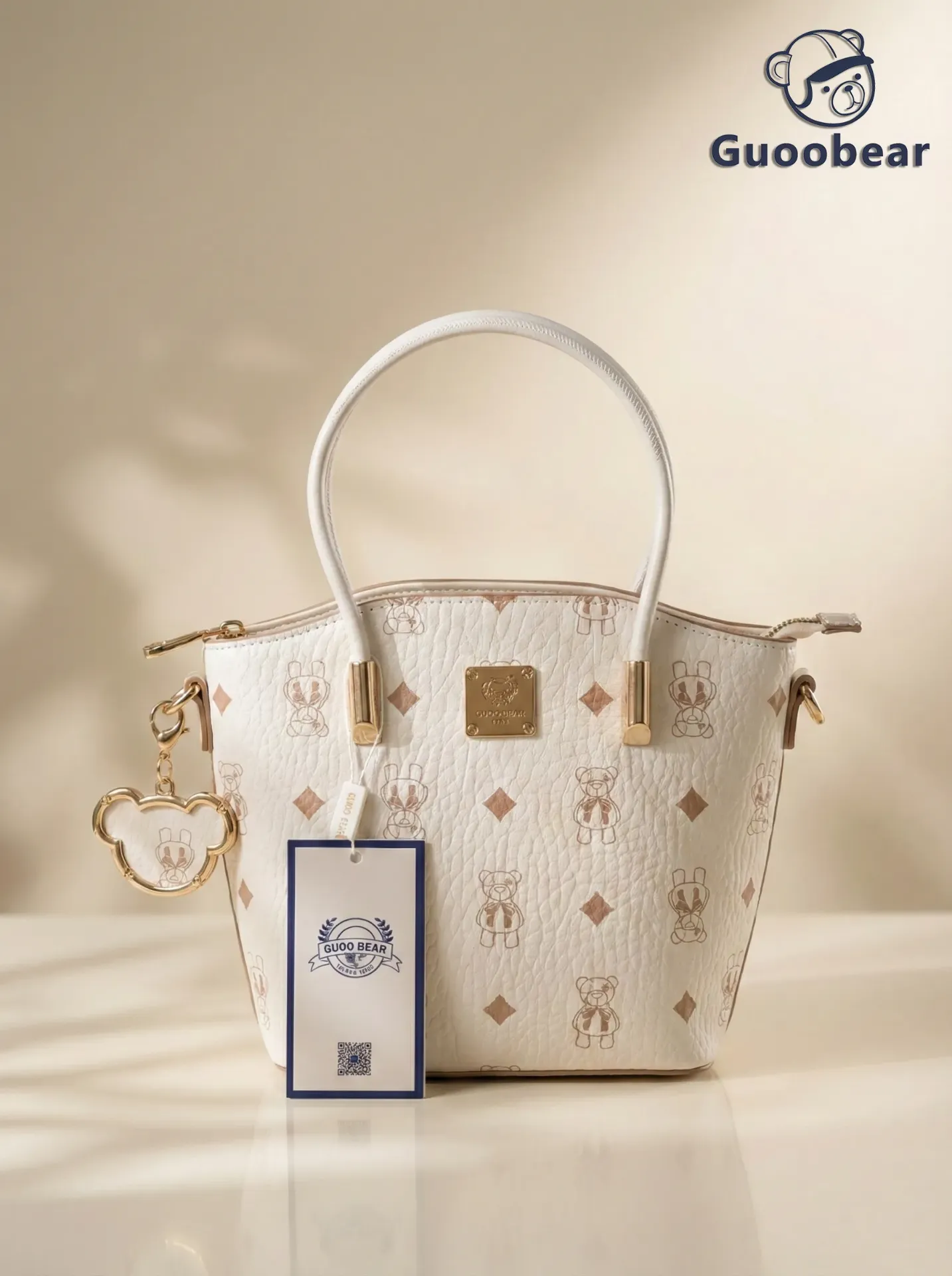 [GU1203-27490] Off-white single-eyed bear handbag/crossbody bag